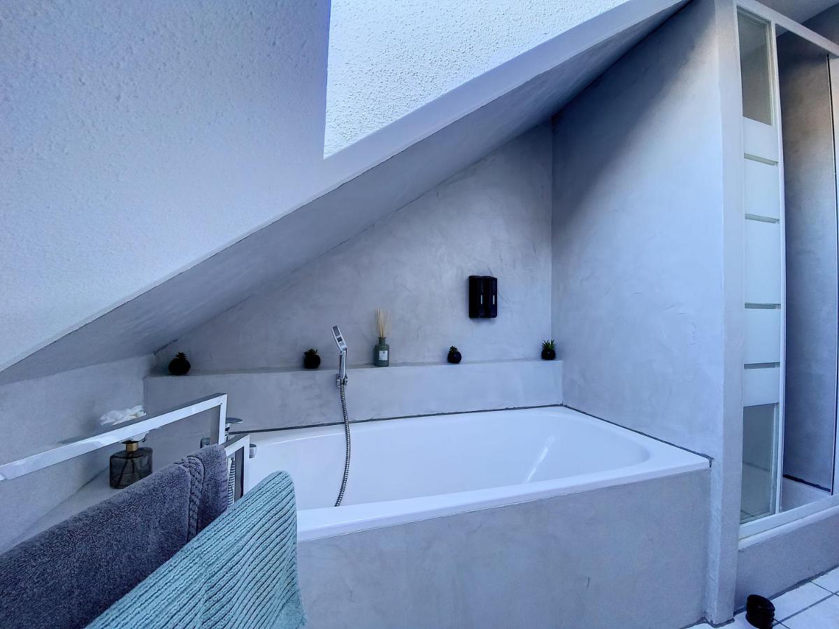 Chez Nat&Mat- Colmar Gare- Parking Gratuit Apartment Екстериор снимка